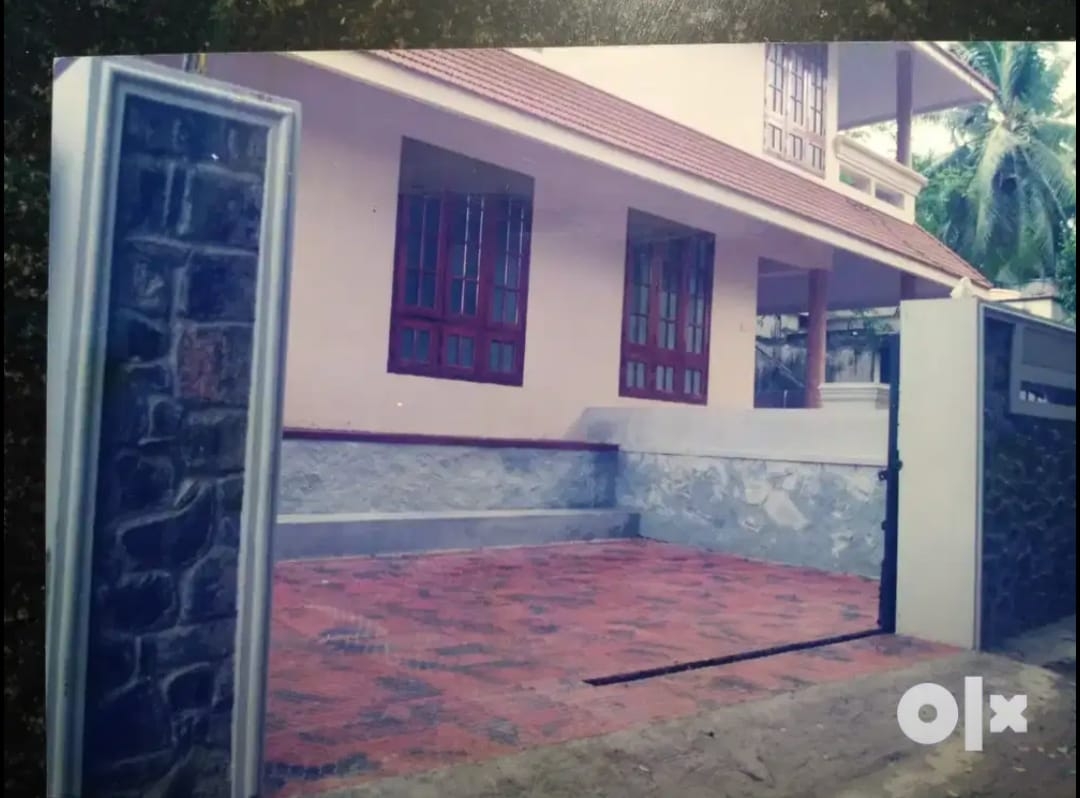 Commercial Building for Rent