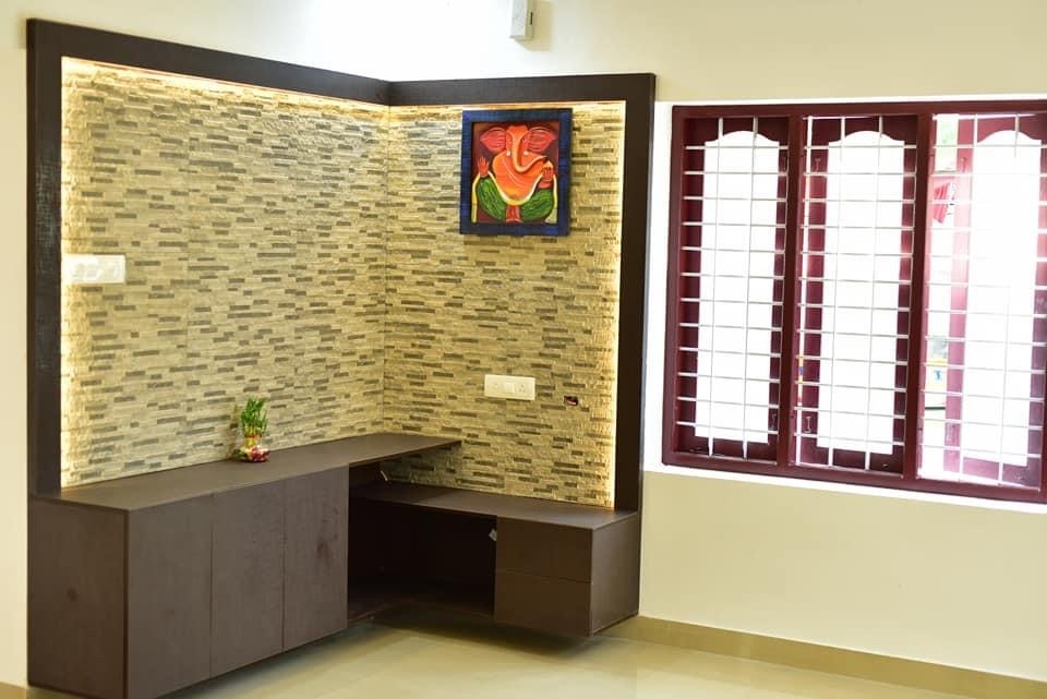 4.27 Cent Residential House/Villa for Sale