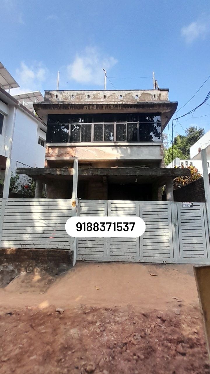 Residential House/Villa for Sale